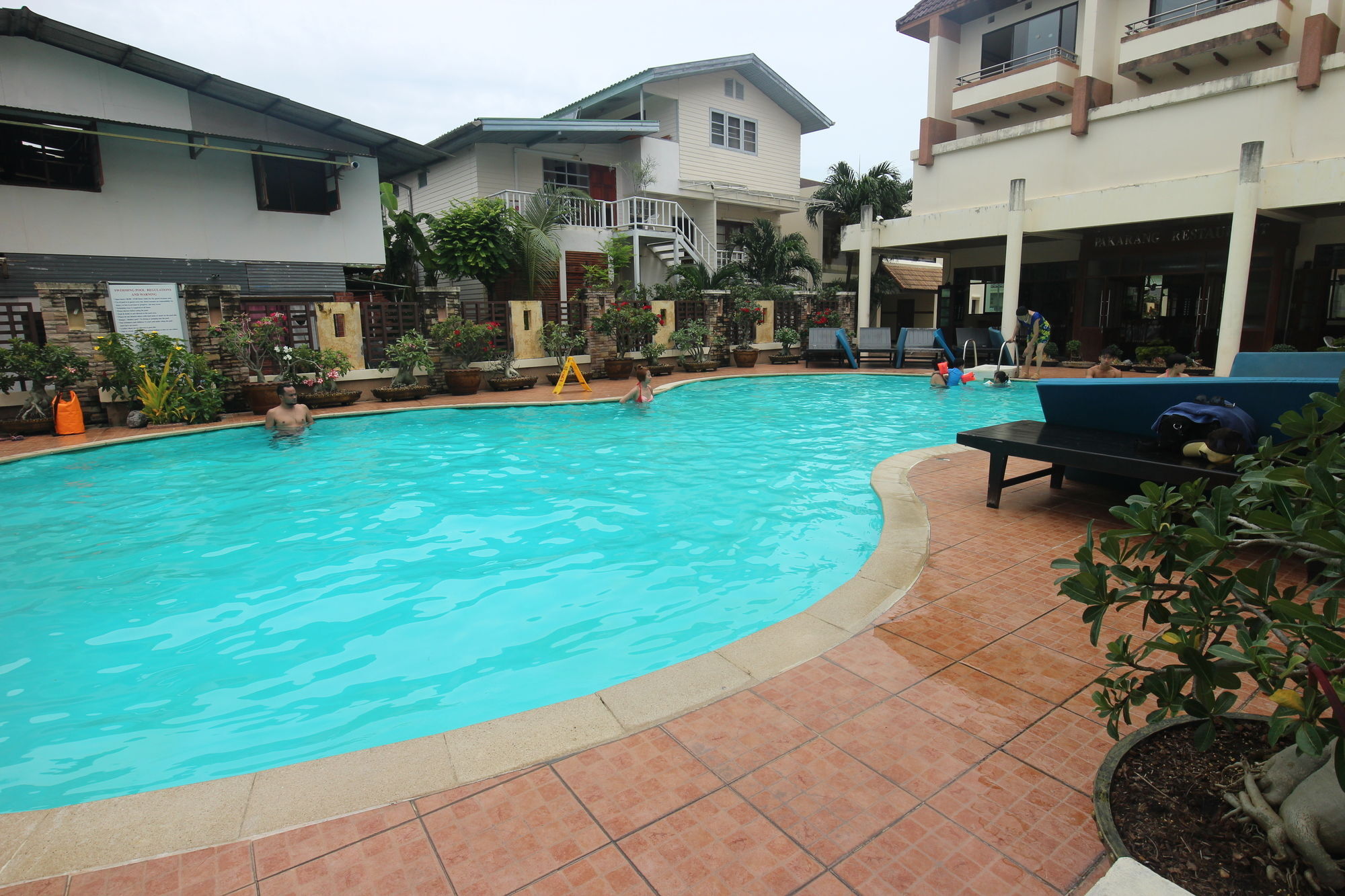 Phi Phi Hotel Kültér fotó