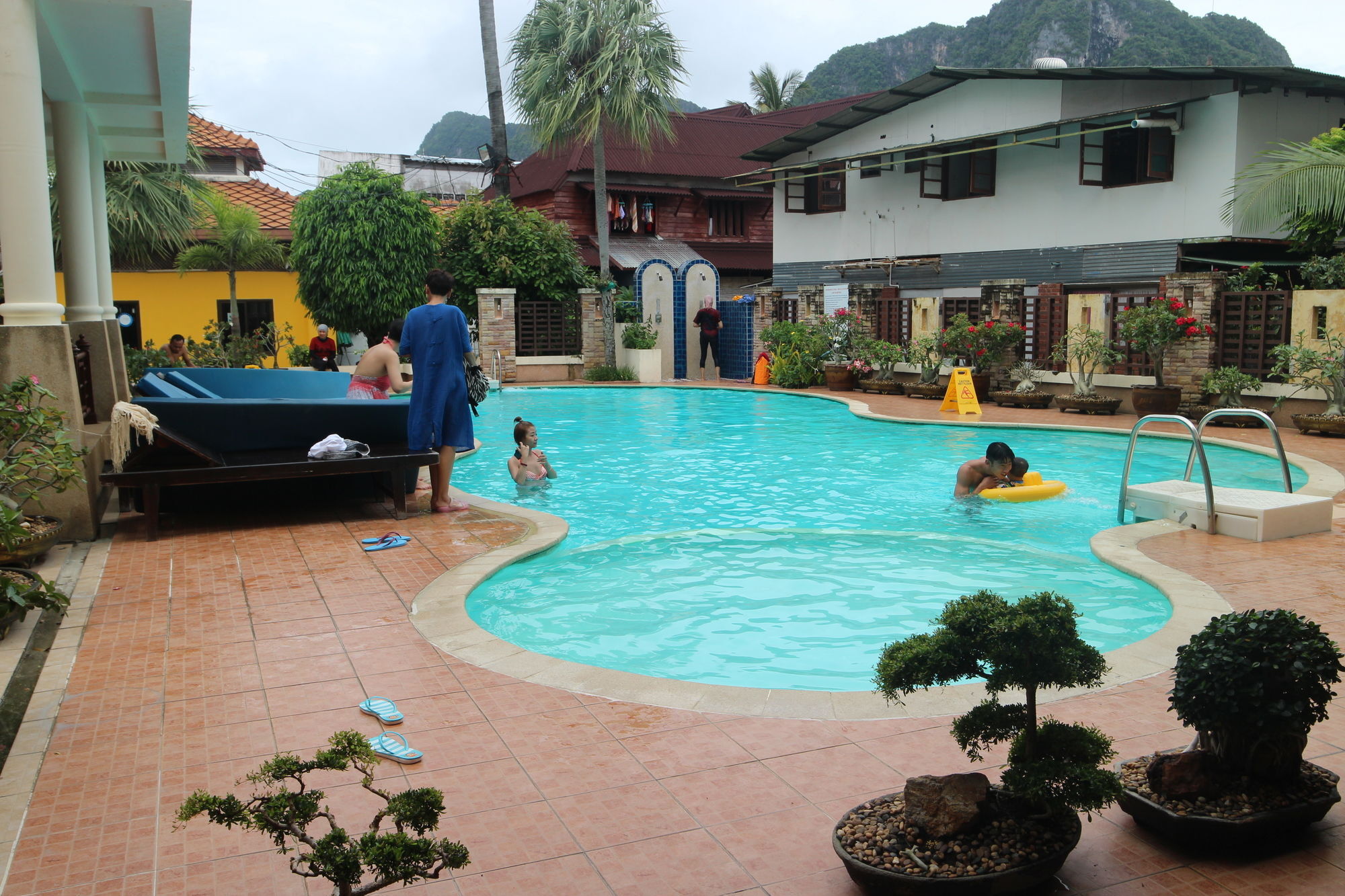 Phi Phi Hotel Kültér fotó