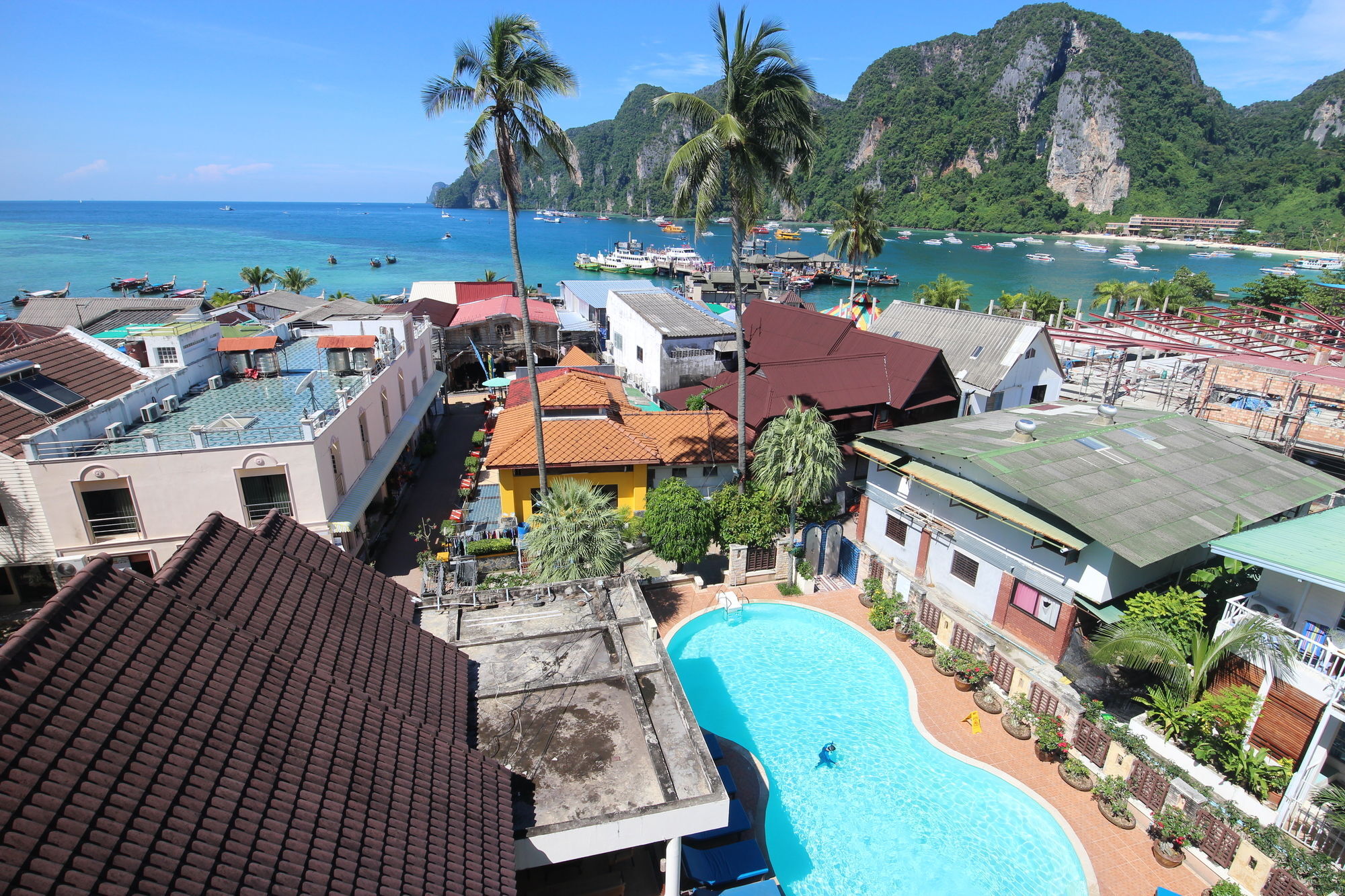 Phi Phi Hotel Kültér fotó